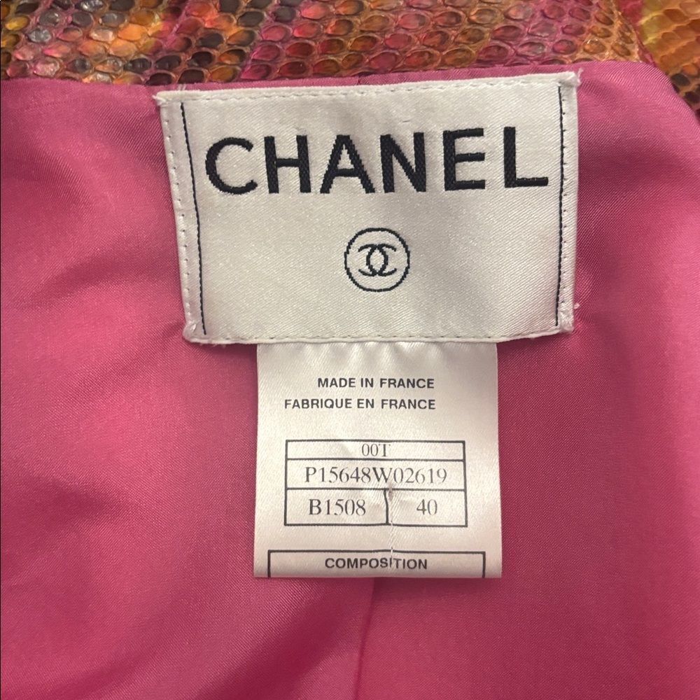 CHANEL Multicolor 100% python skin set jacket + skirt), US6 - Picture 12 of 14